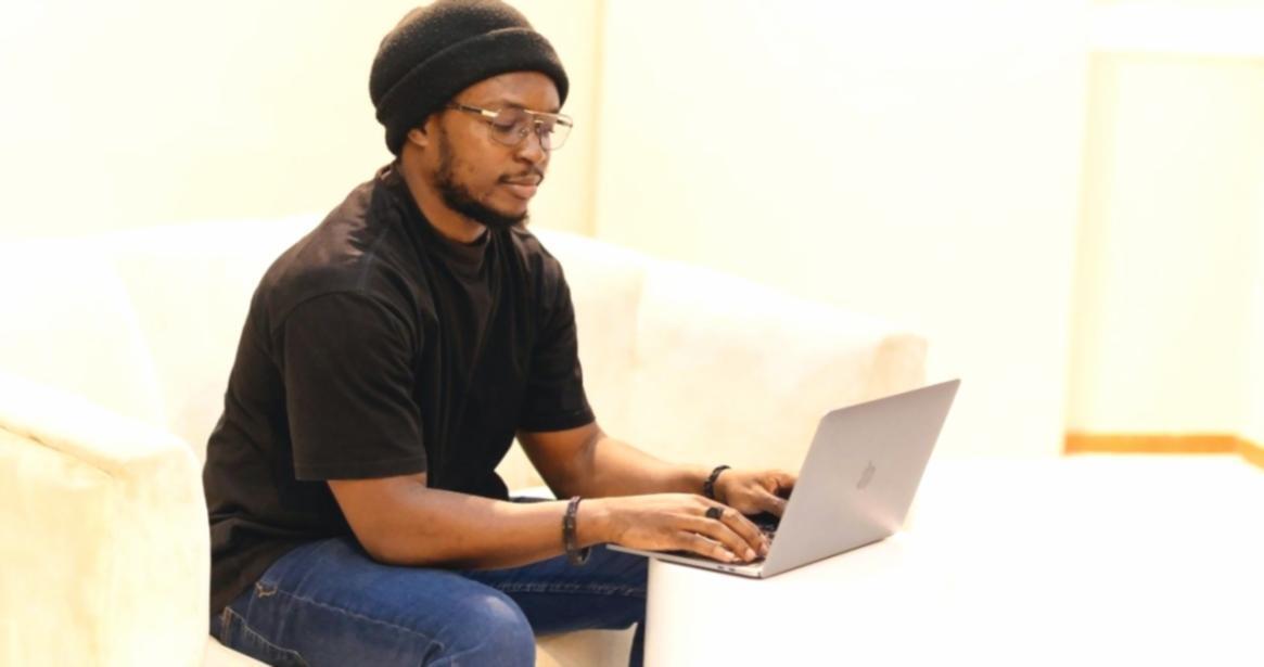 Ambiente de aprendizagem online de SEO Analytics na Zyntharique